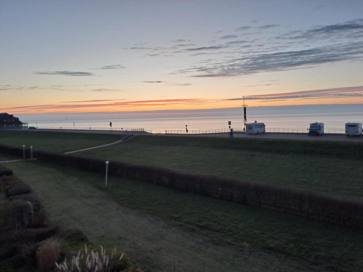 Studio Mit Meerblick Und Grosser Loggia - Direktzugang Zur Nordsee 威廉港 外观 照片